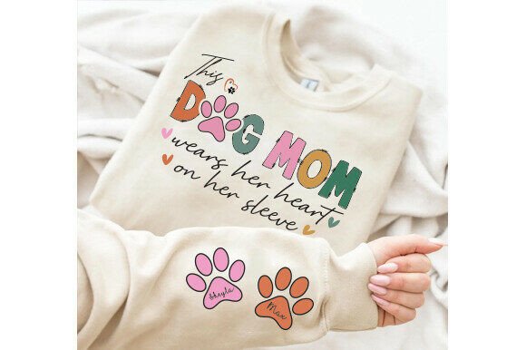 Dog Mom Heart SVG for T-Shirt Designs & Graphics